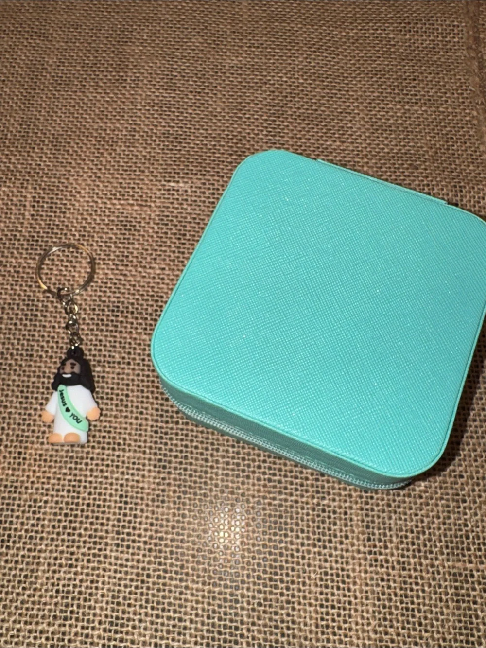 Turquoise Inspirational Travel Zip Around Jewelry Box with Baby Jesus Keychain